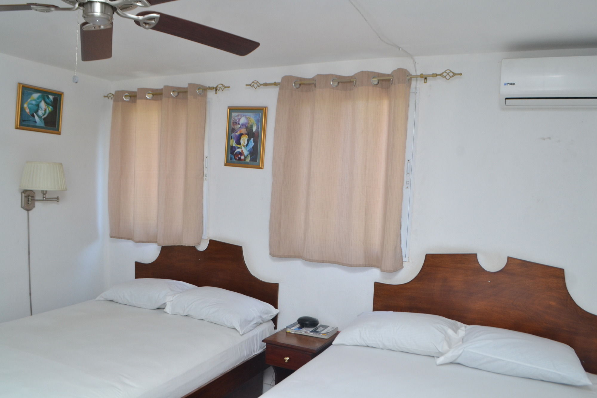 Seven Stars Hotel Musseau Εξωτερικό φωτογραφία
